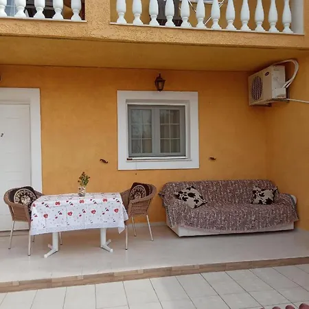 Ionian St&apts Alojamento de Acomodação e Pequeno-almoço