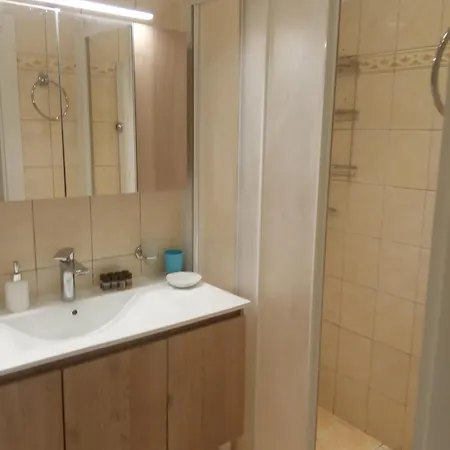 Ionian St&apts Alojamento de Acomodação e Pequeno-almoço