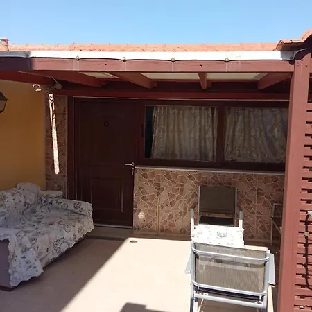 Alojamento de Acomodação e Pequeno-almoço Ionian St&apts